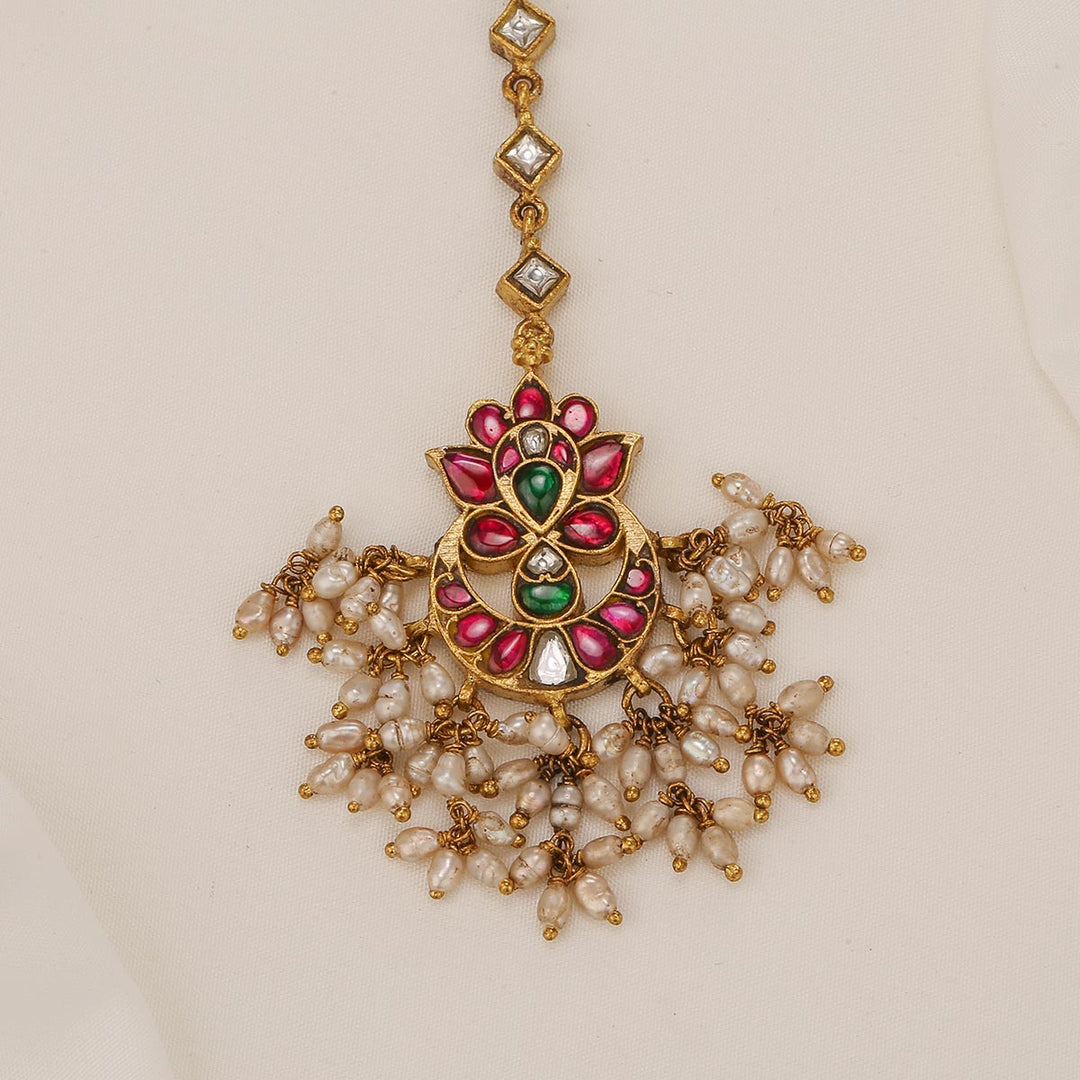 Vahisha Kundan Maangtikka