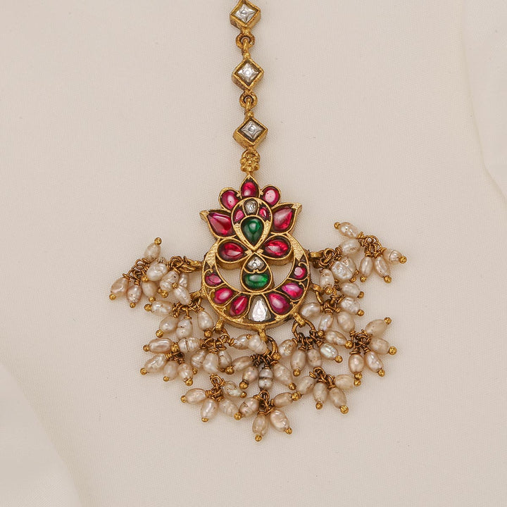 Vahisha Kundan Maangtikka