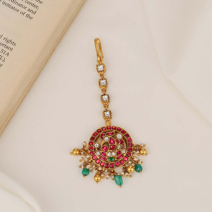 Aarnima Kundan Maangtikka