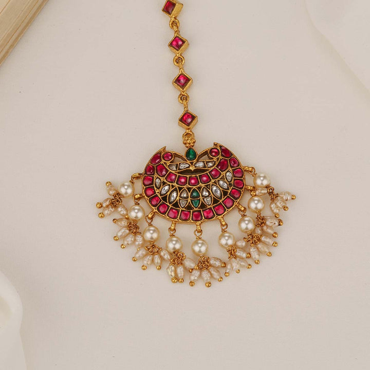 Celina Kundan Maangtikka