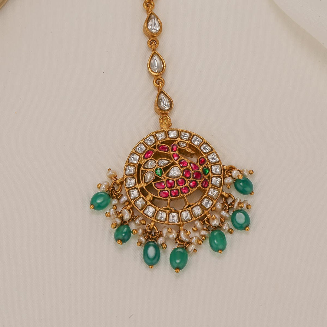 Lahana Kundan Maangtikka