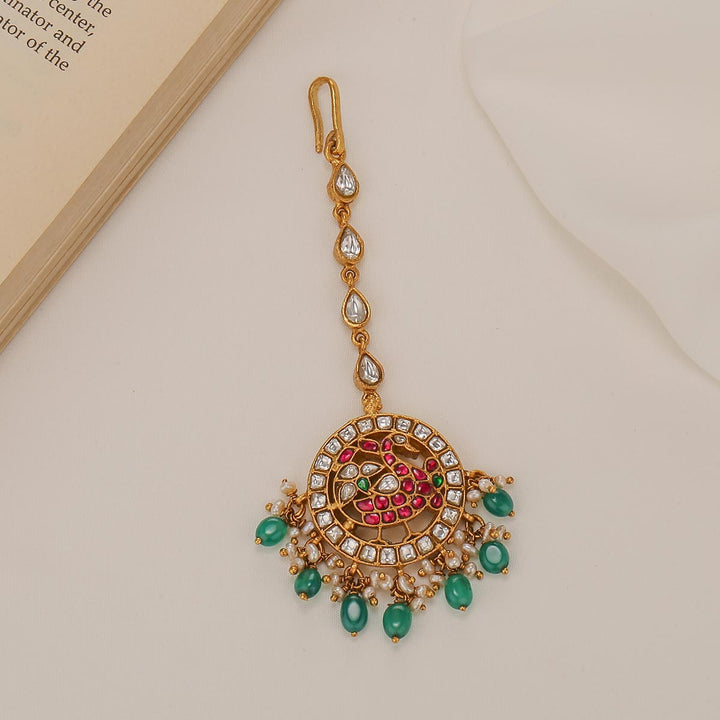 Lahana Kundan Maangtikka