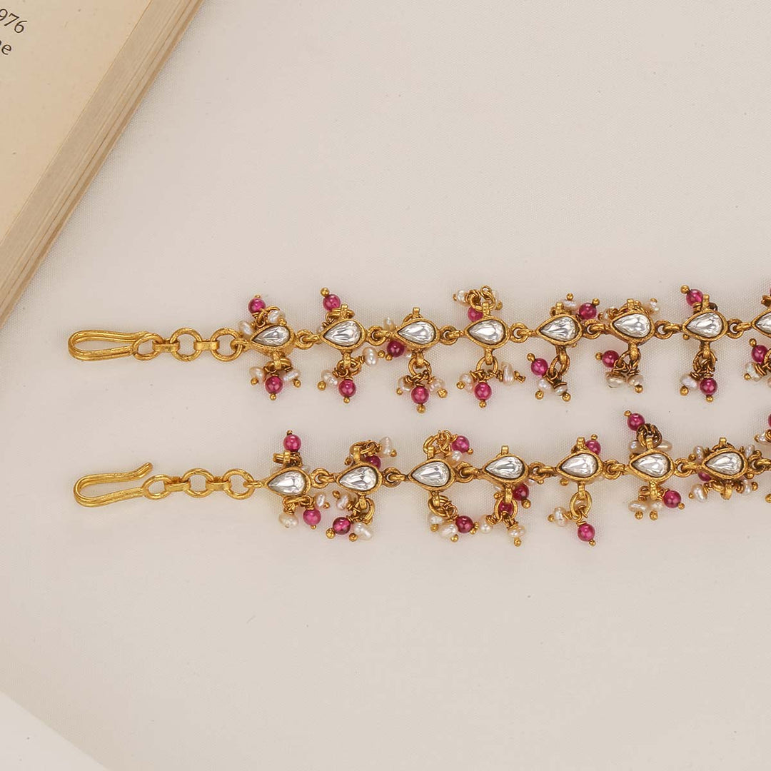 Uthidha Kundan Maatal