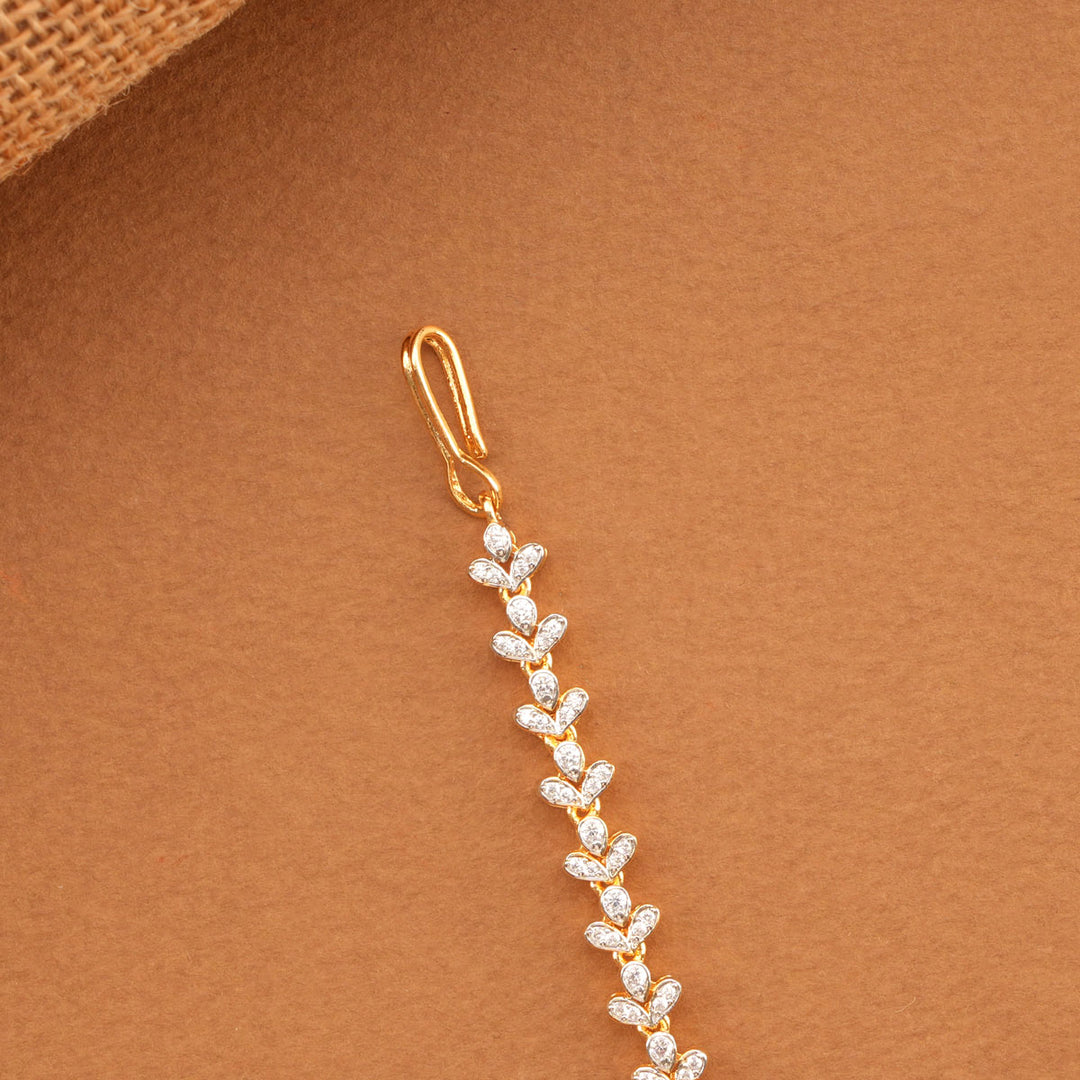 Chic Avikam Maangtikka