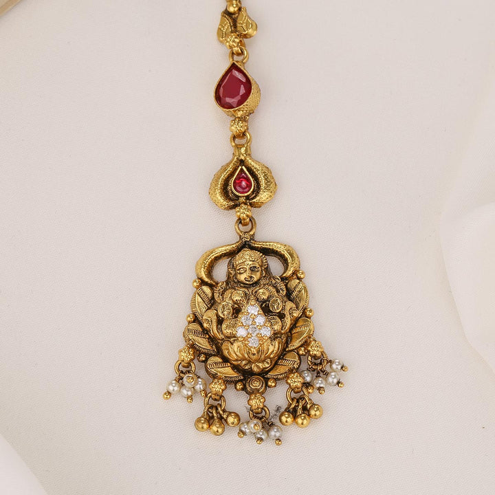 Dakshita Nagas Tikka