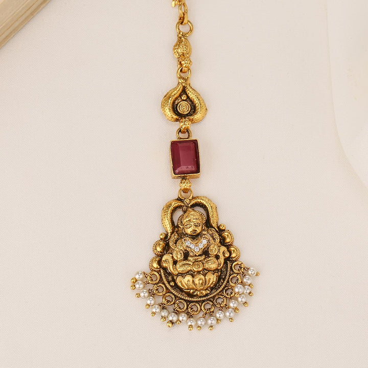 Ishnavitha Nagas Tikka