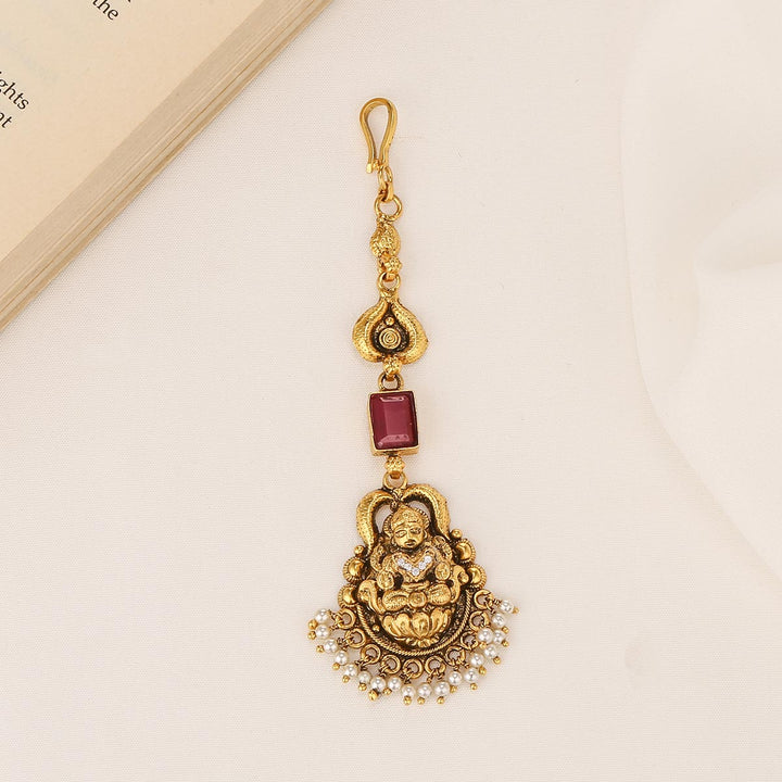 Ishnavitha Nagas Tikka