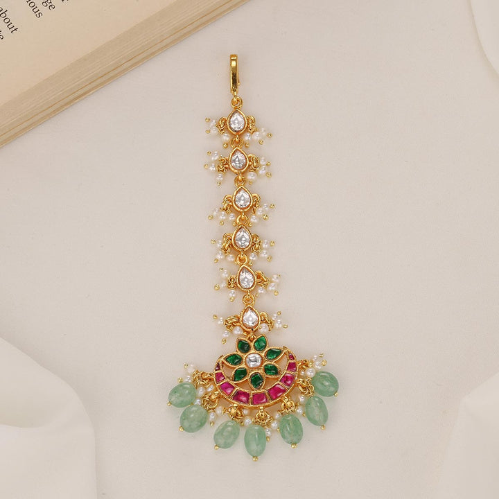 Sweatha Kundan Maangtikka