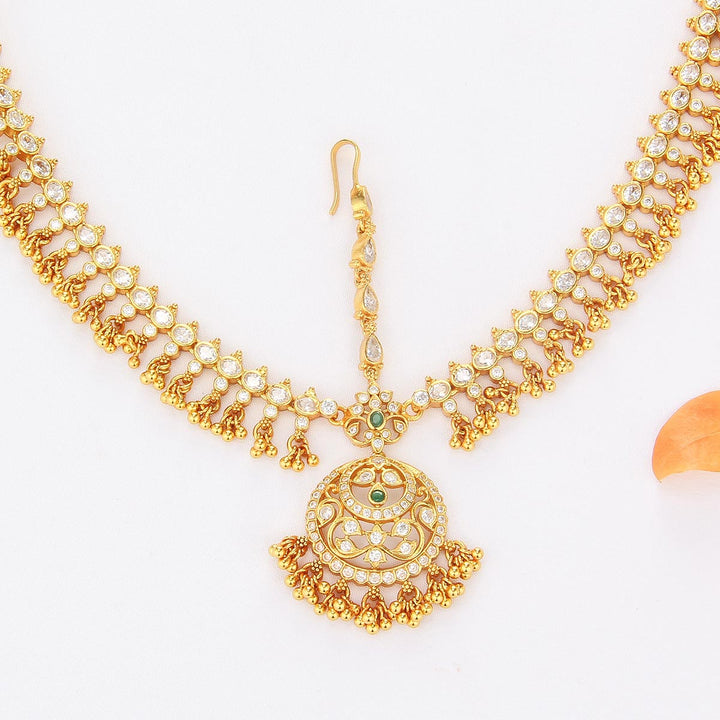 Yashika Stone Maangtikka