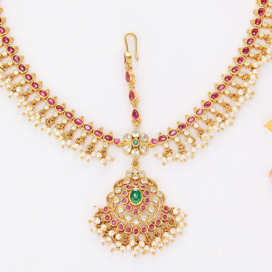 Jashvi Stone Maangtikka