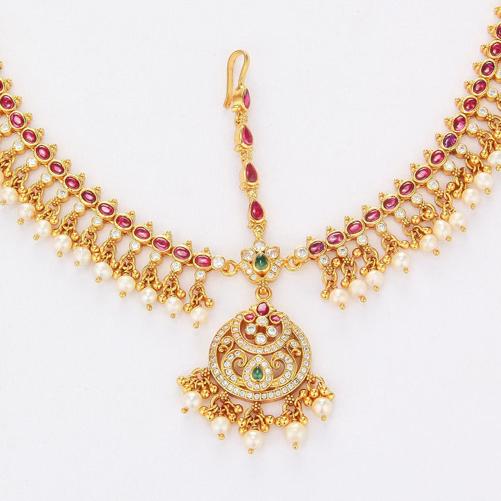 Akhila Stone Maangtikka