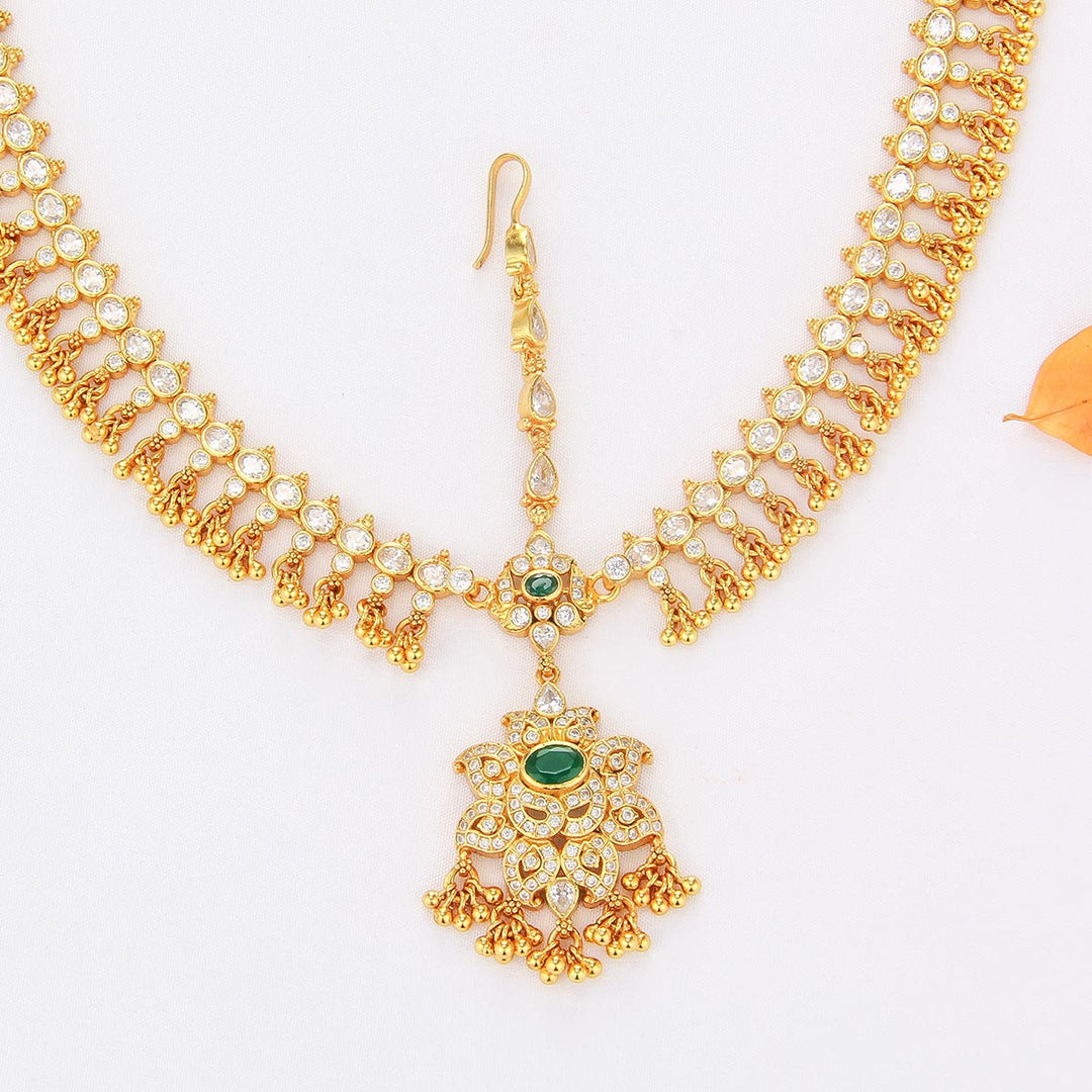 Yariga Stone Maangtikka