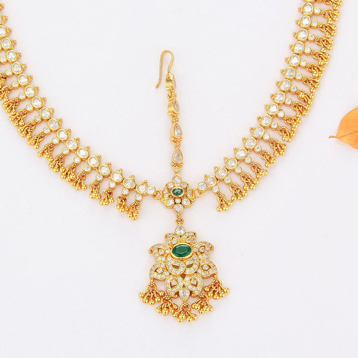 Yariga Stone Maangtikka