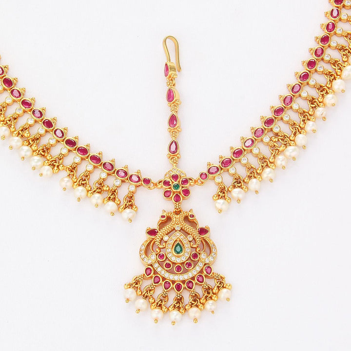 Rishika Stone Maangtikka