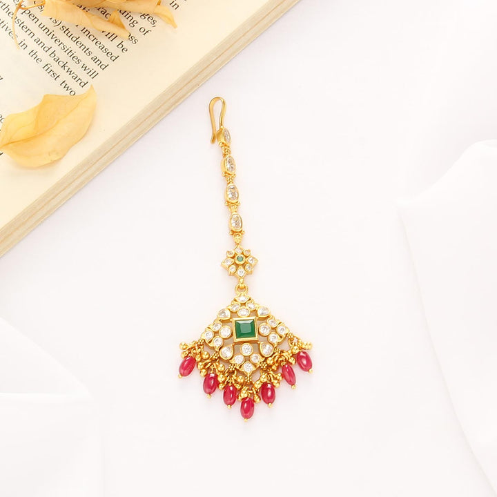 Kirthana Stone Maangtikka