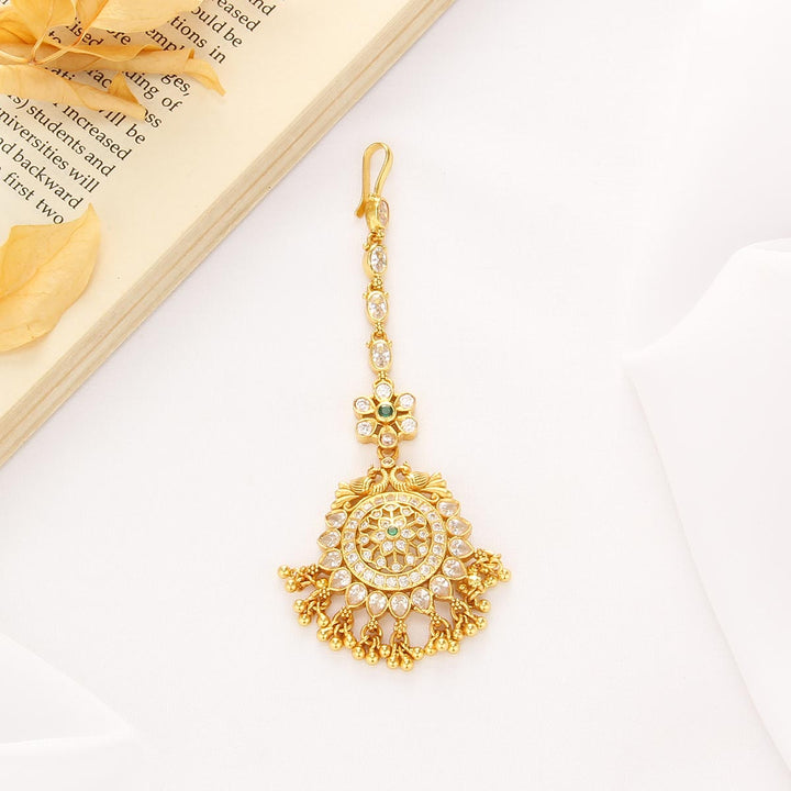 Saindhavi Stone Maangtikka