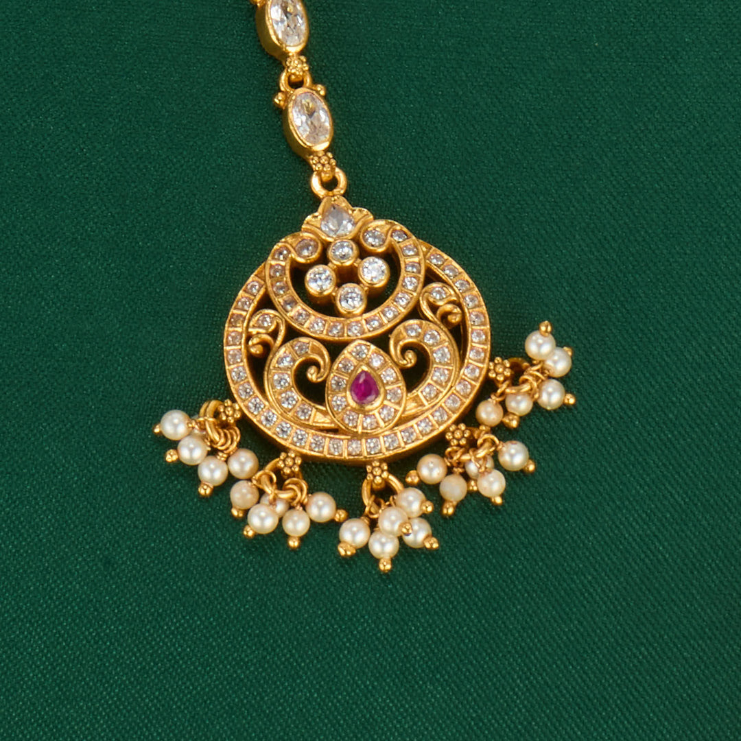 Tejaswini Stone Maangtikka