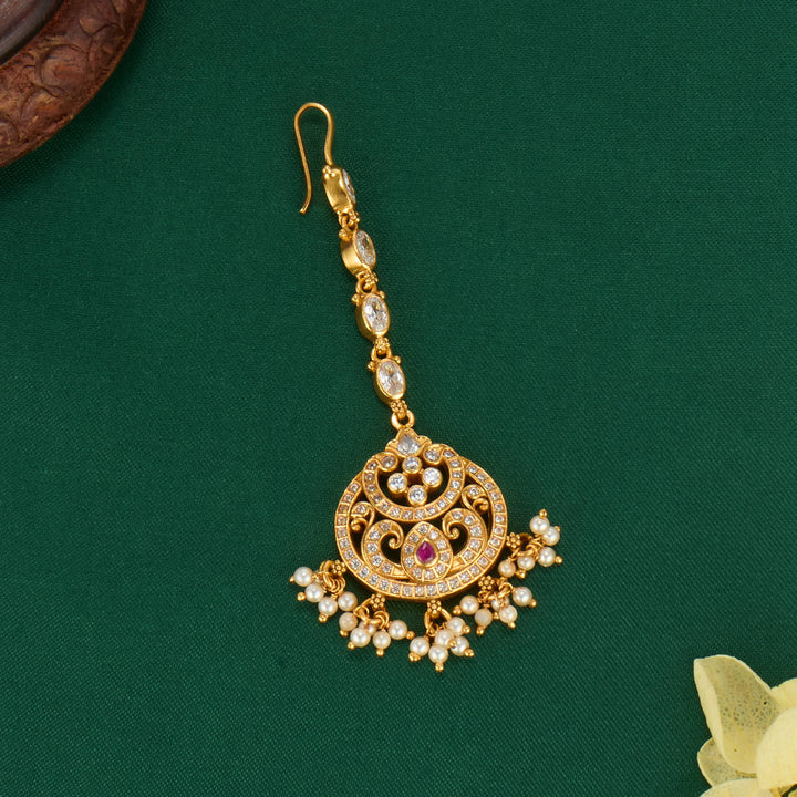 Tejaswini Stone Maangtikka