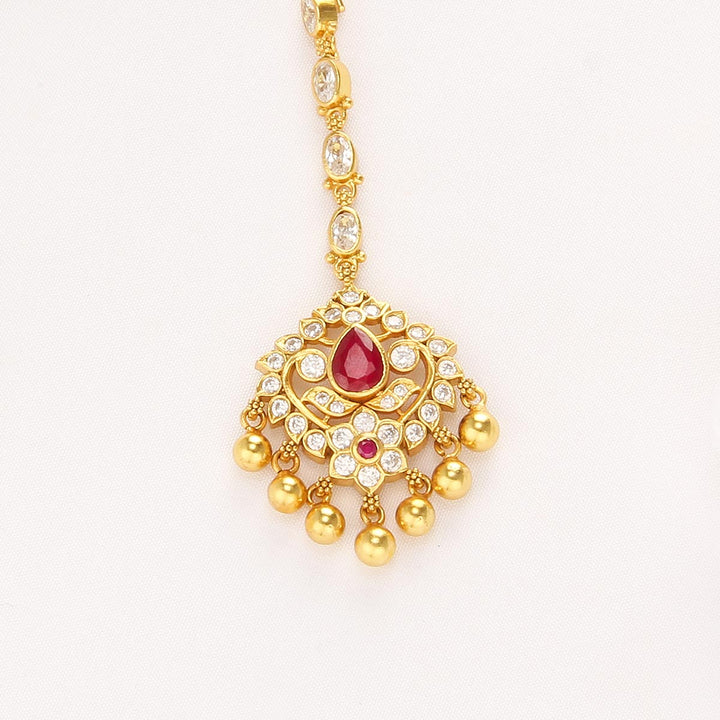 Samrajni Stone Maangtikka