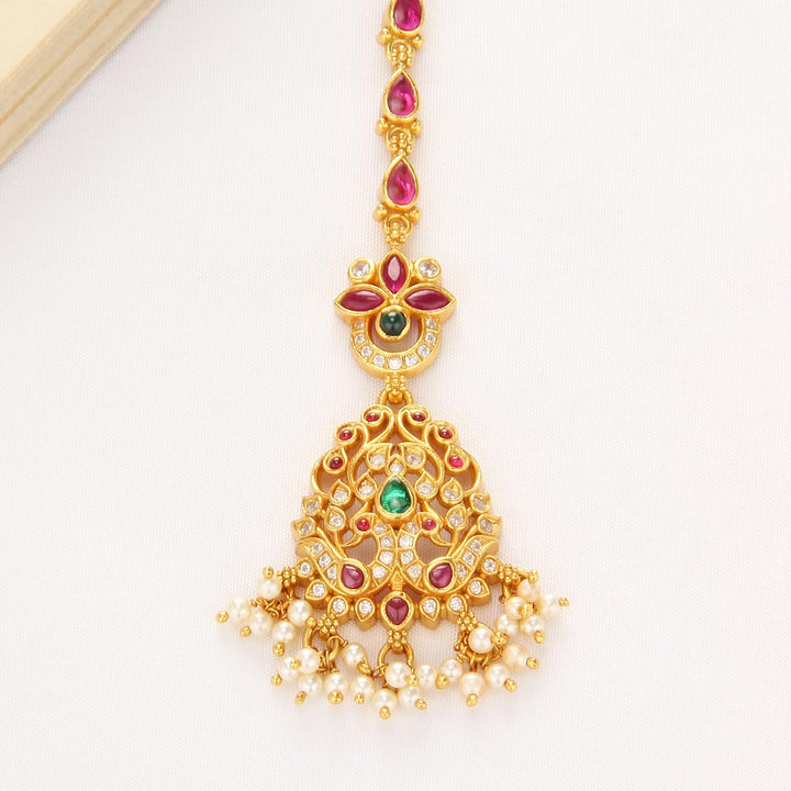 Zivara Stone Maangtikka