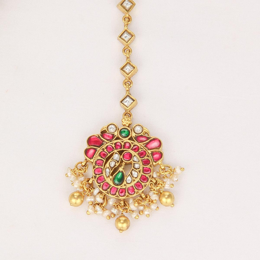 Dharusha Kundan Maangtikka