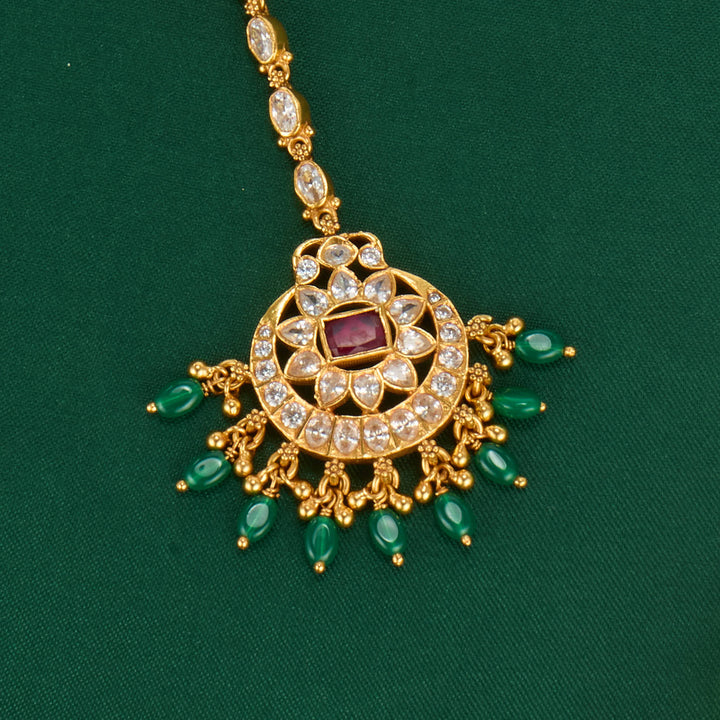 Ivanika Stone Maangtikka
