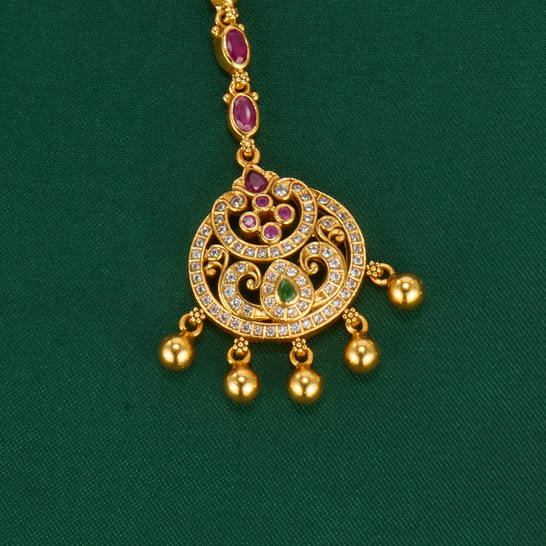 Thivara Stone Maangtikka
