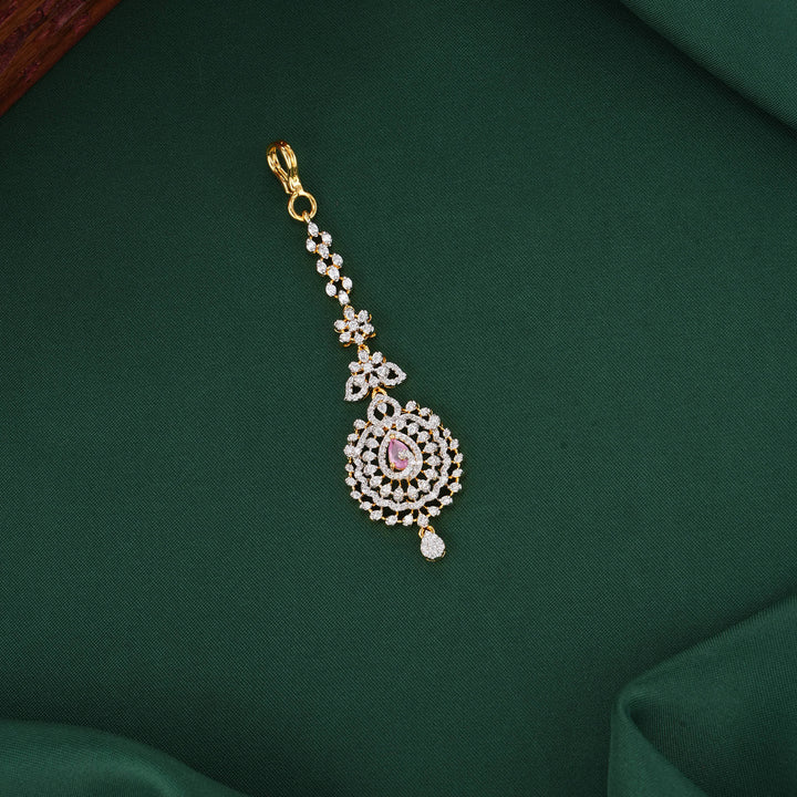 Richly Crafted Avikam Maangtikka