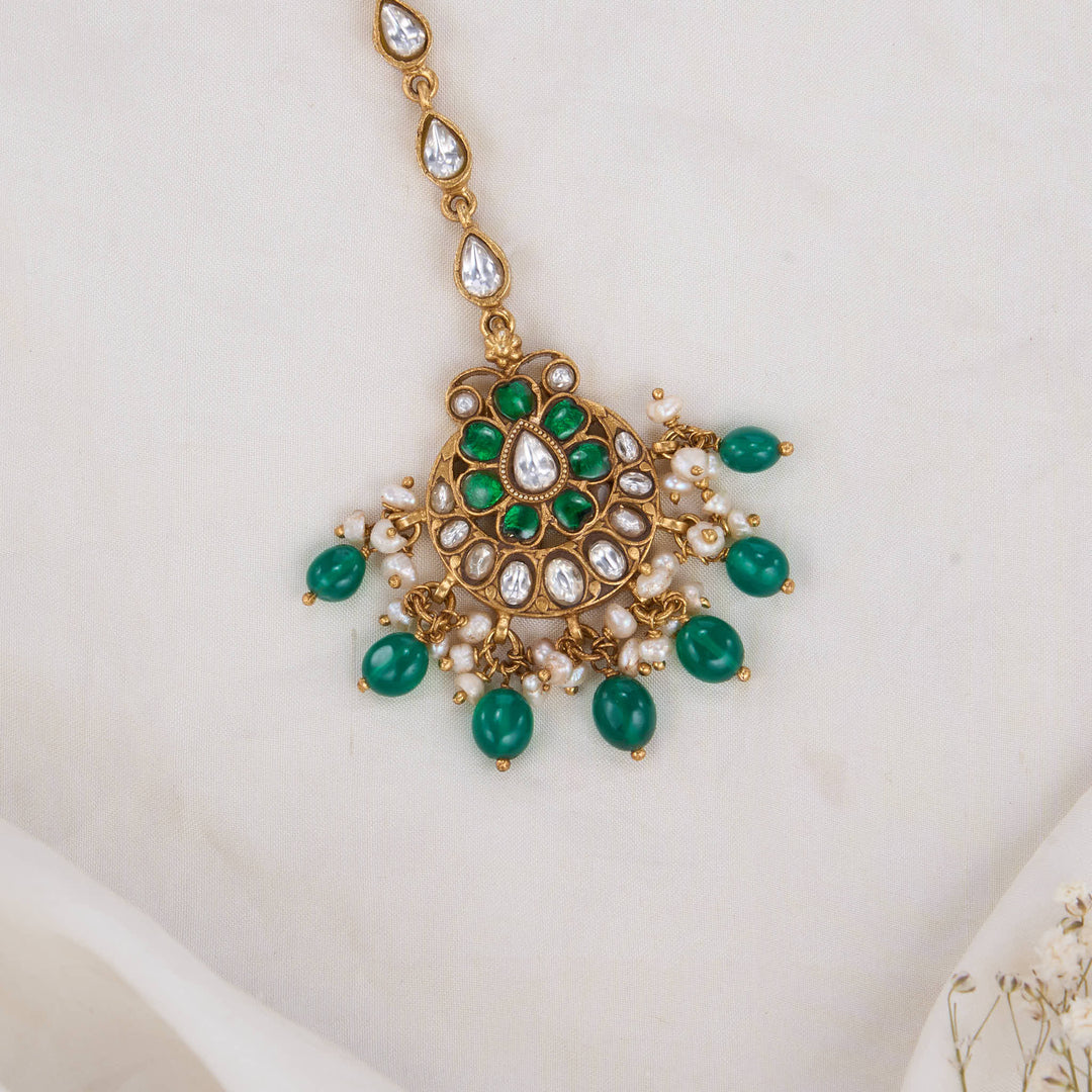 Timeless Royalty Kundan Maangtikka
