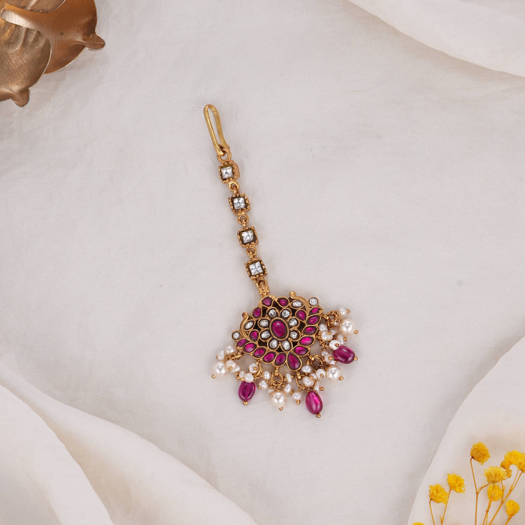 Sreshta Kundan Maangtikka