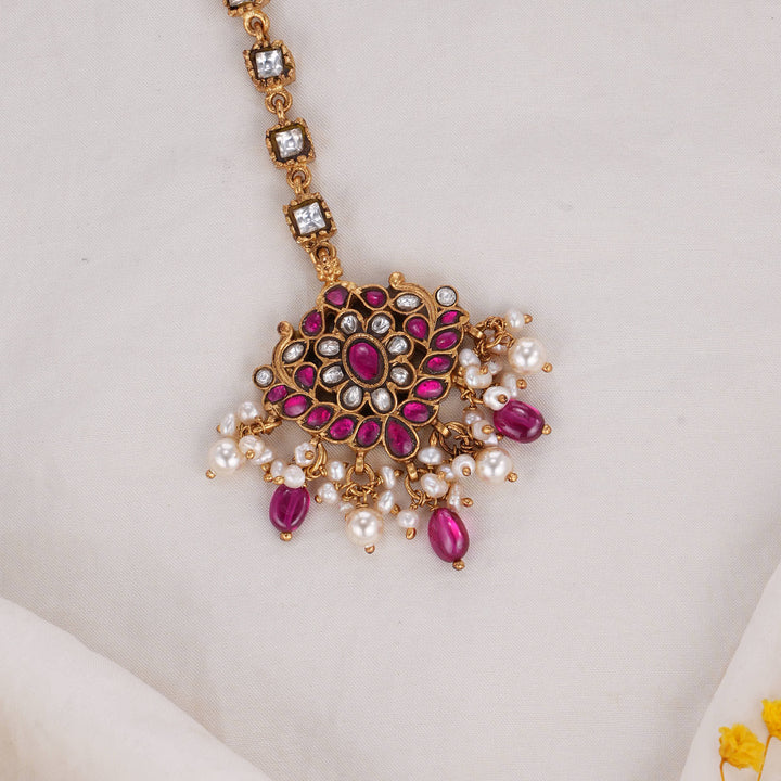 Sreshta Kundan Maangtikka