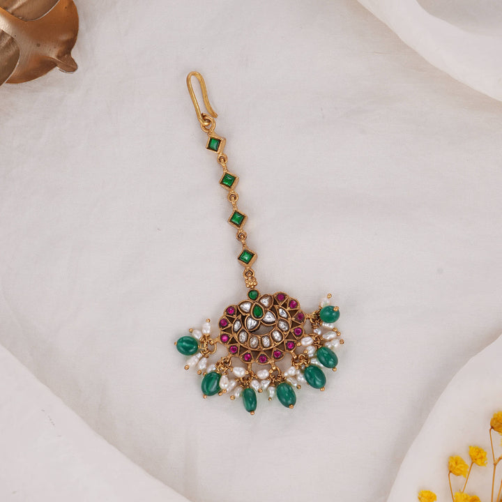 Ruhika Kundan Maangtikka