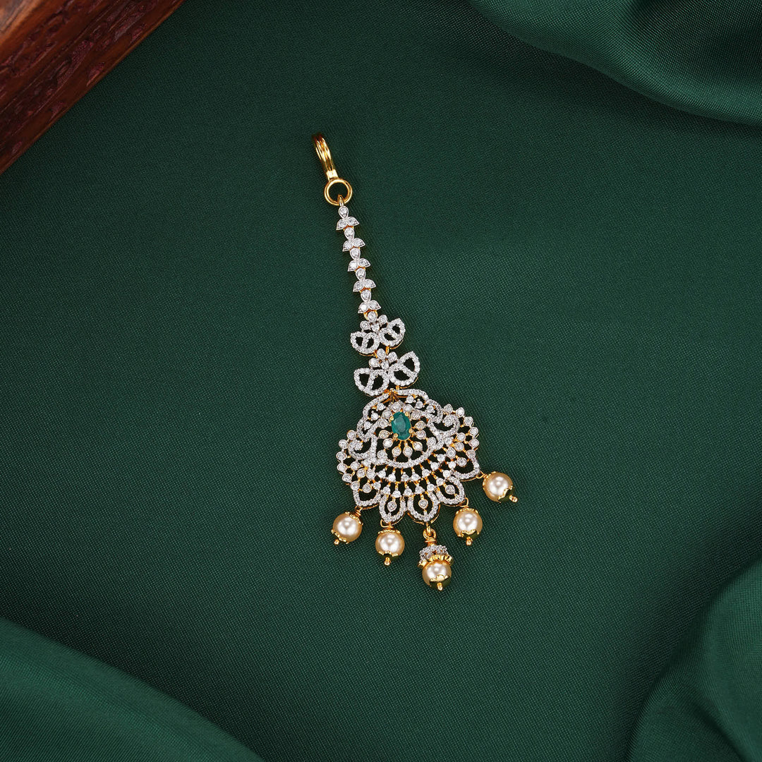 Tharikaa Avikam Maangtikka