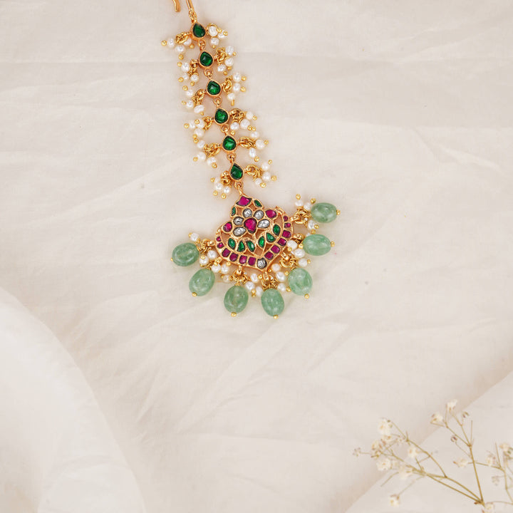 Eshani Kundan Maangtikka