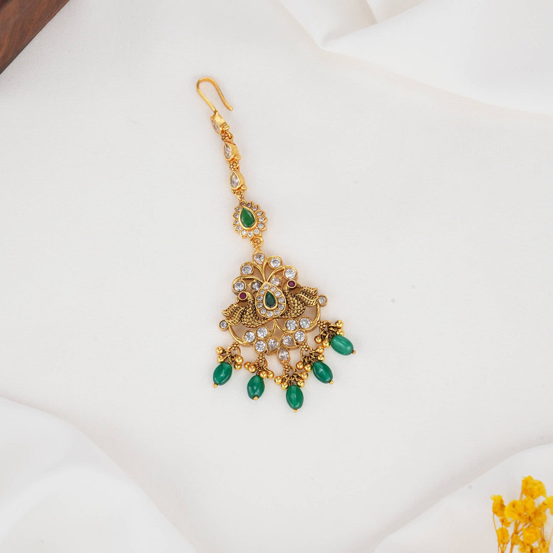 Elegant Stone Maangtikka