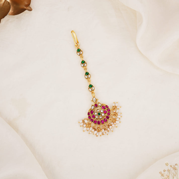 Warm Glow Kundan Maangtikka