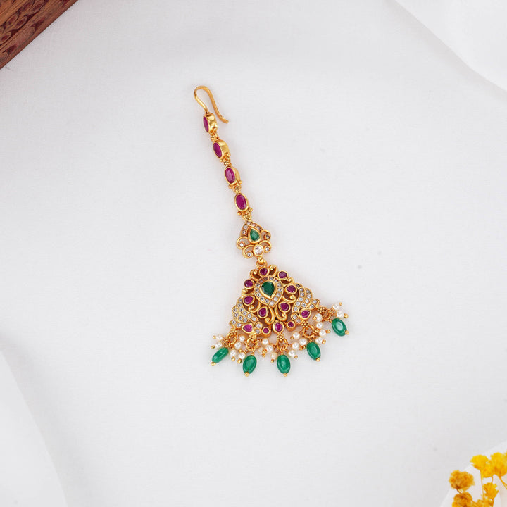 Verde Glow Stone Maangtikka