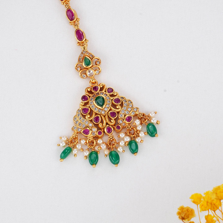 Verde Glow Stone Maangtikka