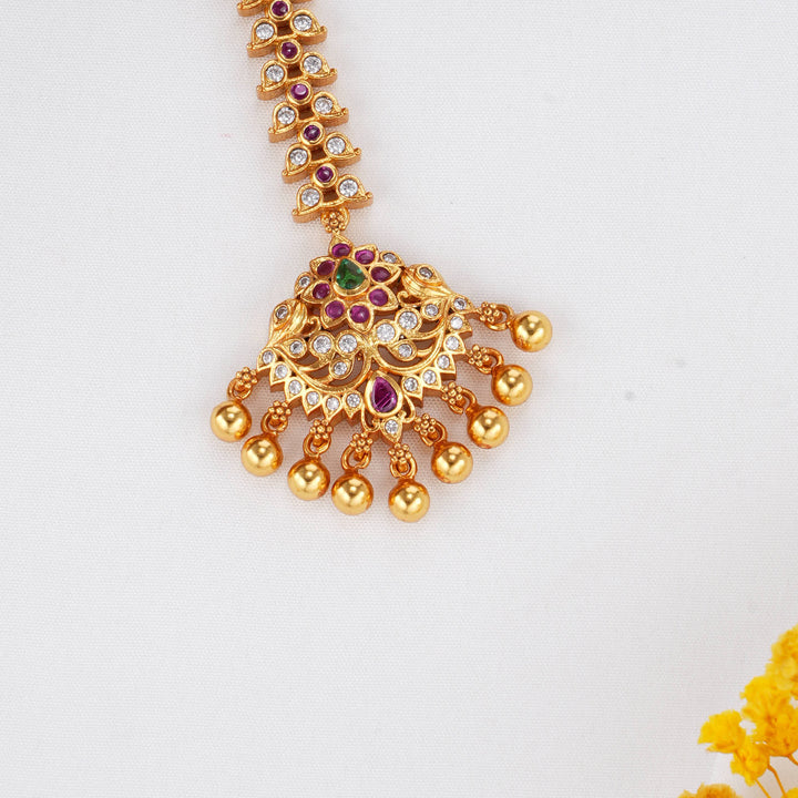 Immediately Impactful Stone Maangtikka