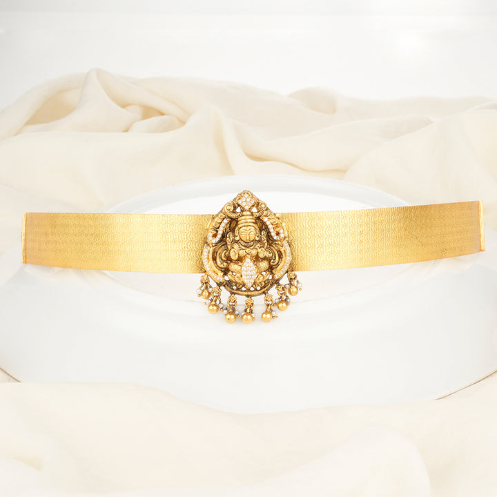 Lakshmika Nagas Oddiyanam