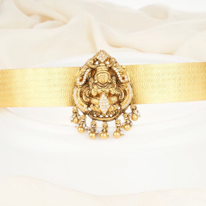 Lakshmika Nagas Oddiyanam