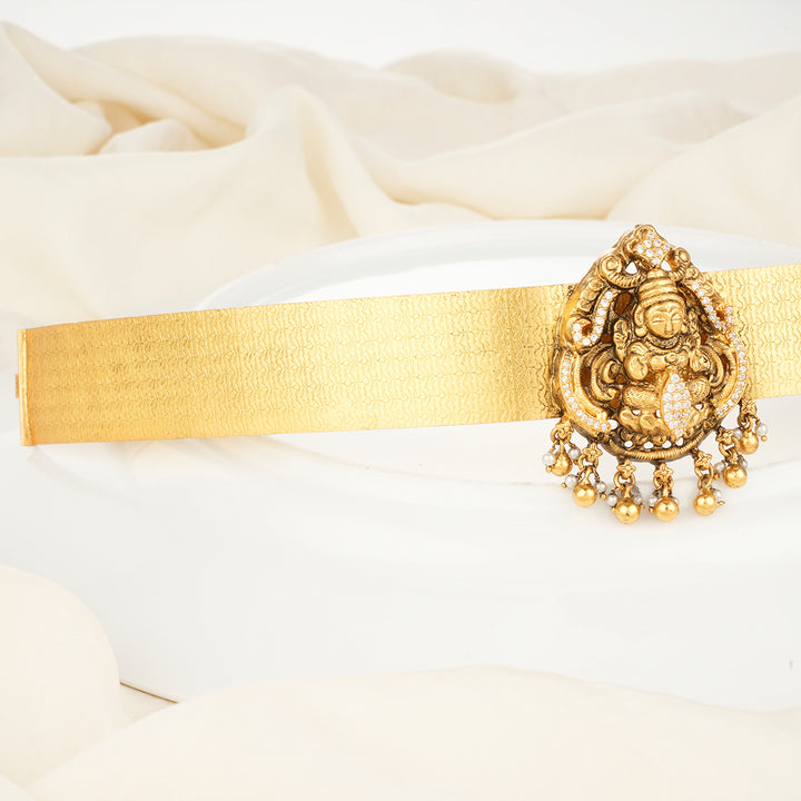 Lakshmika Nagas Oddiyanam