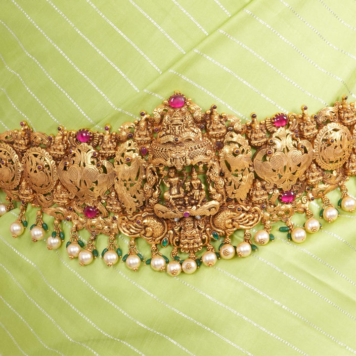 Iniyani Nagas Oddiyanam