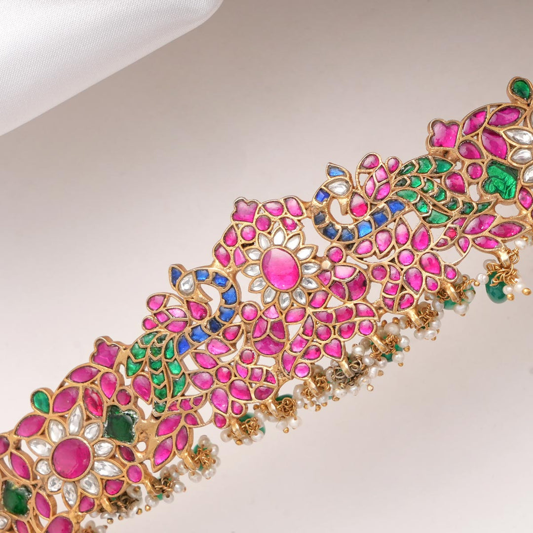 Peacock inspired Kundan Oddiyanam