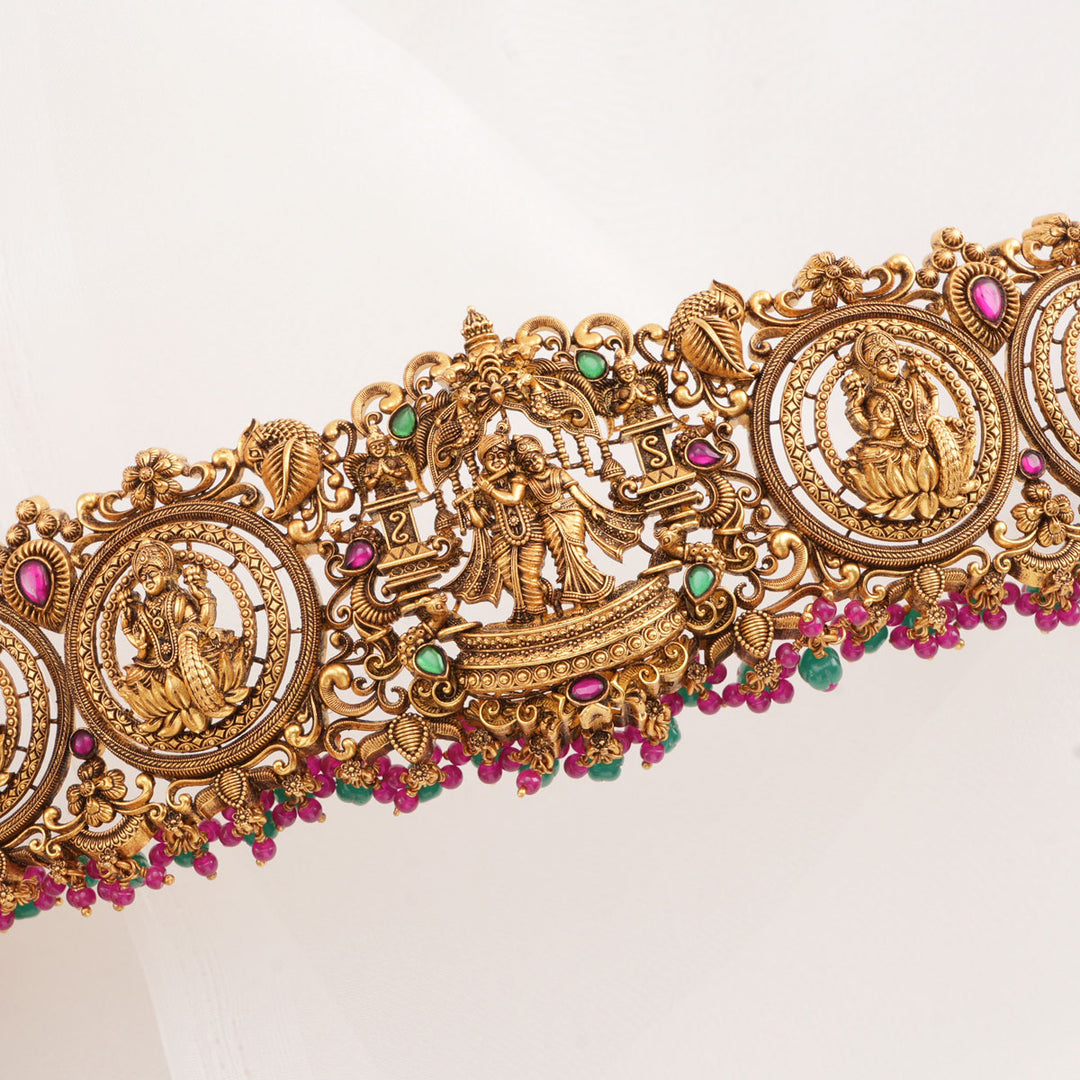 Laavika Nagas Oddiyanam