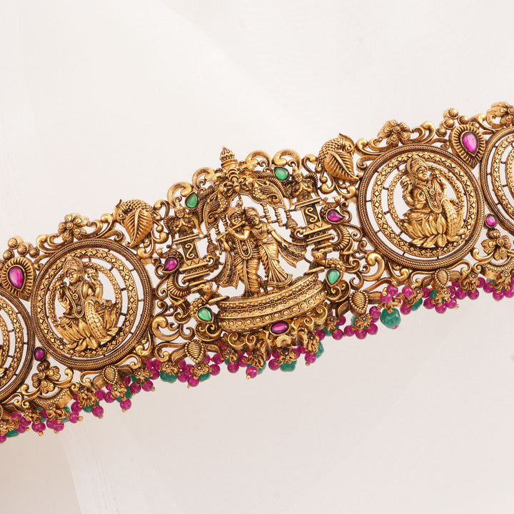 Laavika Nagas Oddiyanam