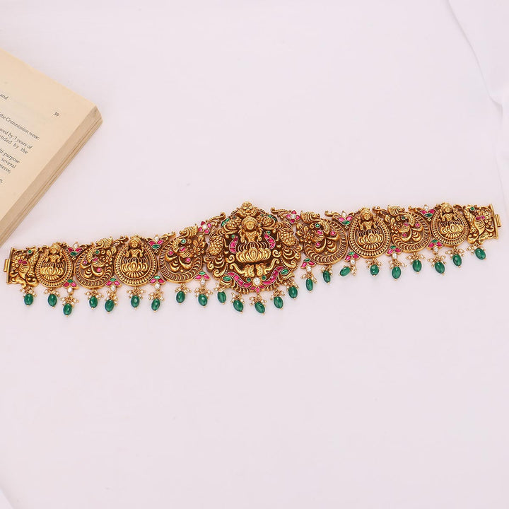 Devika Nagas Oddiyanam