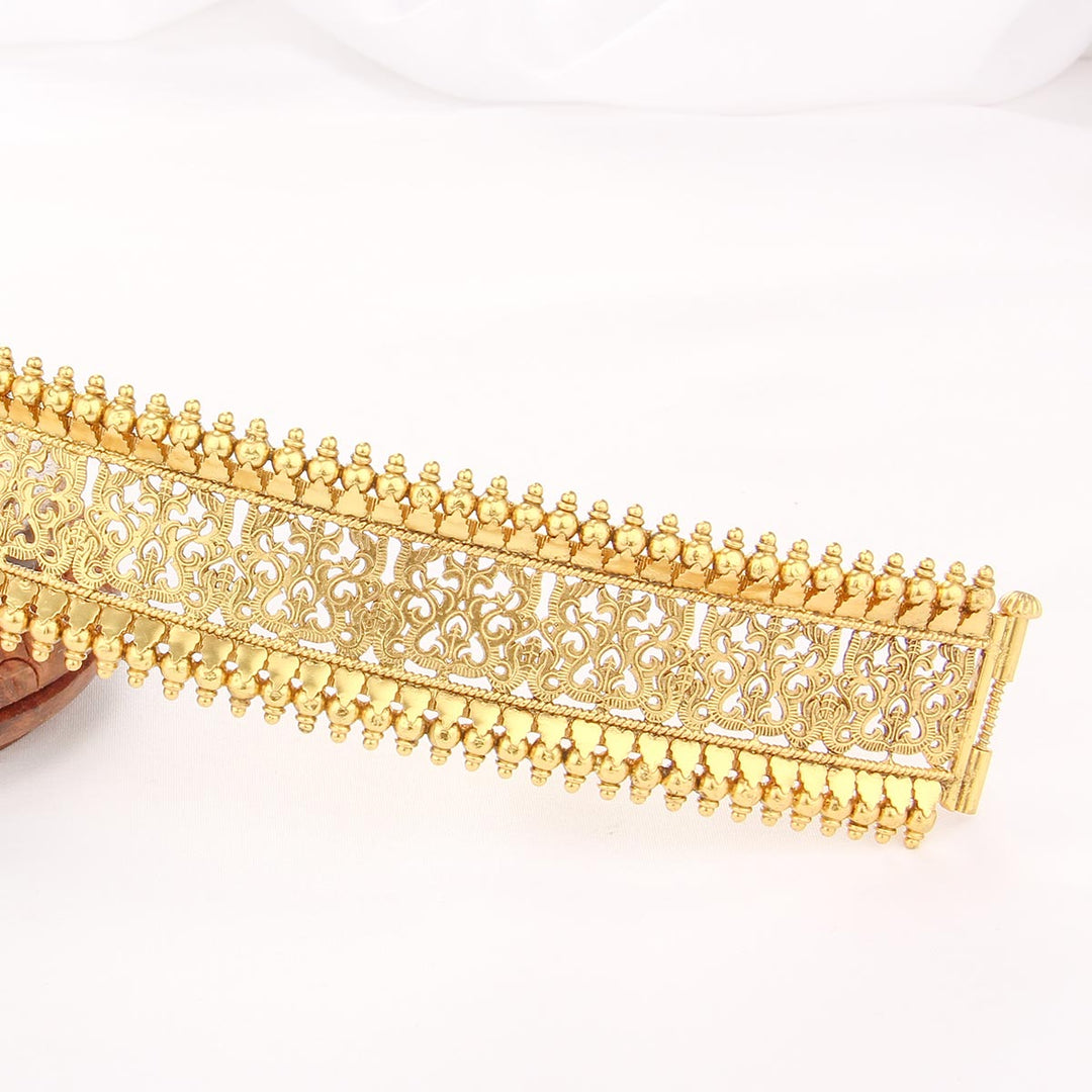 Zerika Kundan Oddiyanam