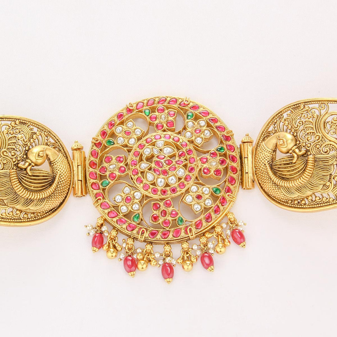 Aarnika Kundan Oddiyanam