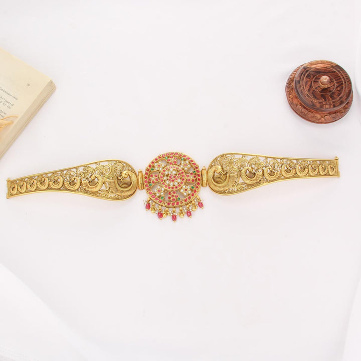 Aarnika Kundan Oddiyanam